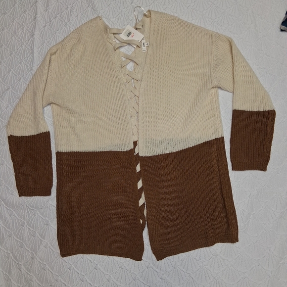 Mine New  Cream and Brown Colorblock Cardigan Size L - Picture 9 of 16